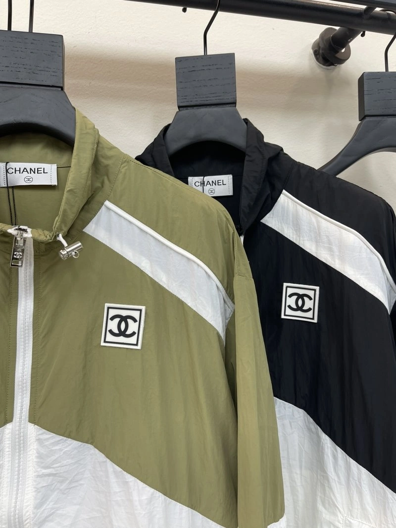 Chanel Short Suits Original 109727