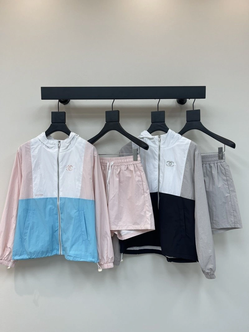Chanel Short Suits Seasonal 109725
