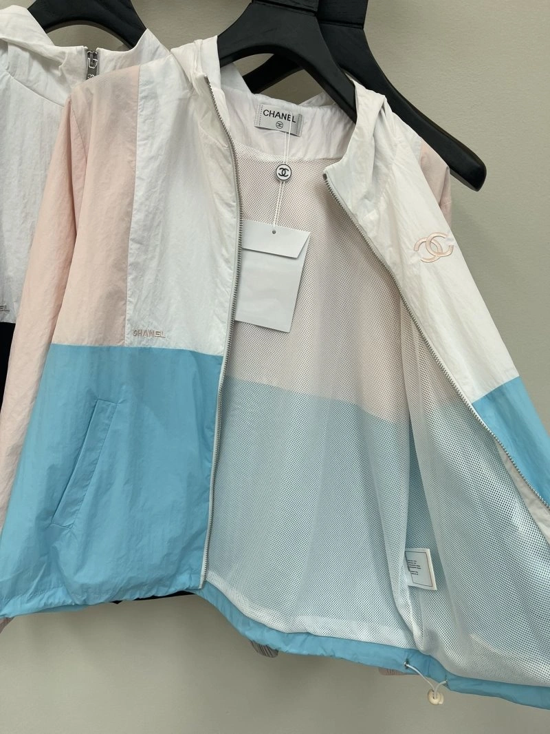 Chanel Short Suits Seasonal 109725
