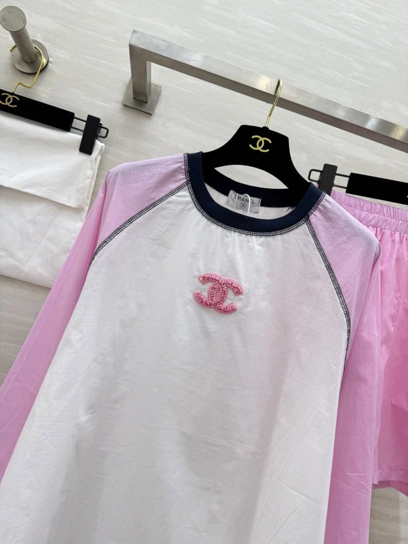 Vibrant Chanel Short Suits 109443