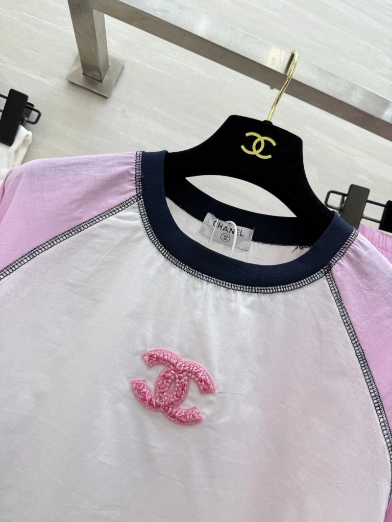 Vibrant Chanel Short Suits 109443