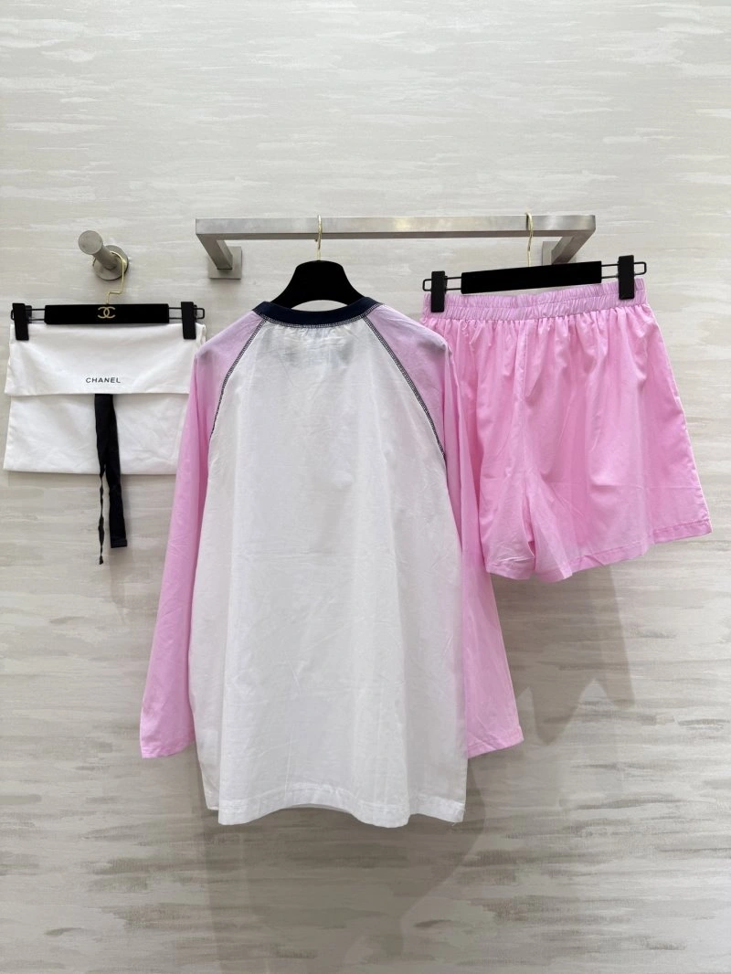 Vibrant Chanel Short Suits 109443