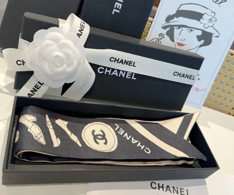 Chanel Silk Classic 272478