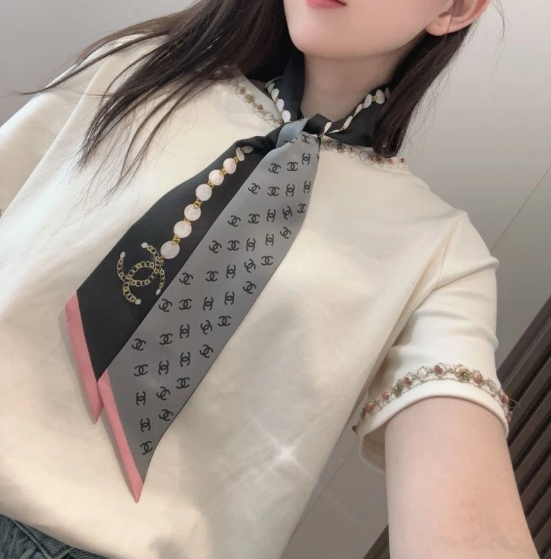 Chanel Silk Unique 272481
