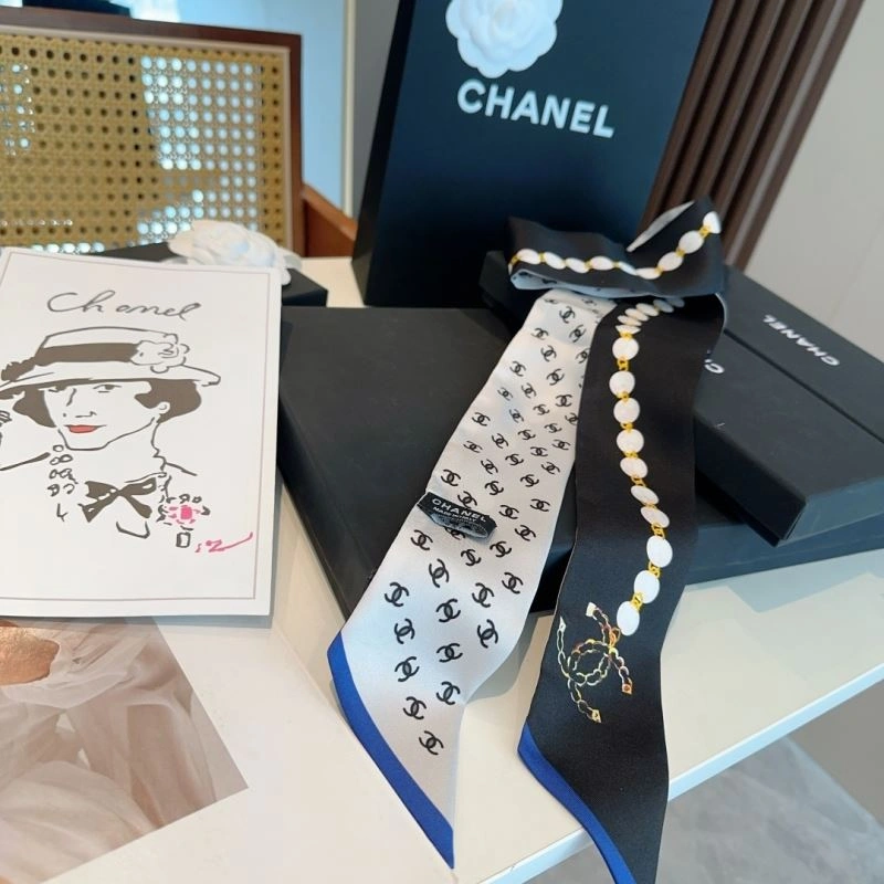 Chanel Silk ZipUp 272457