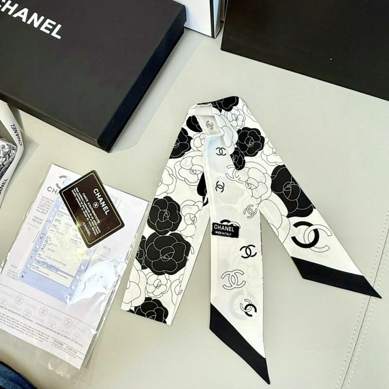 Chanel Silk Unique 272455