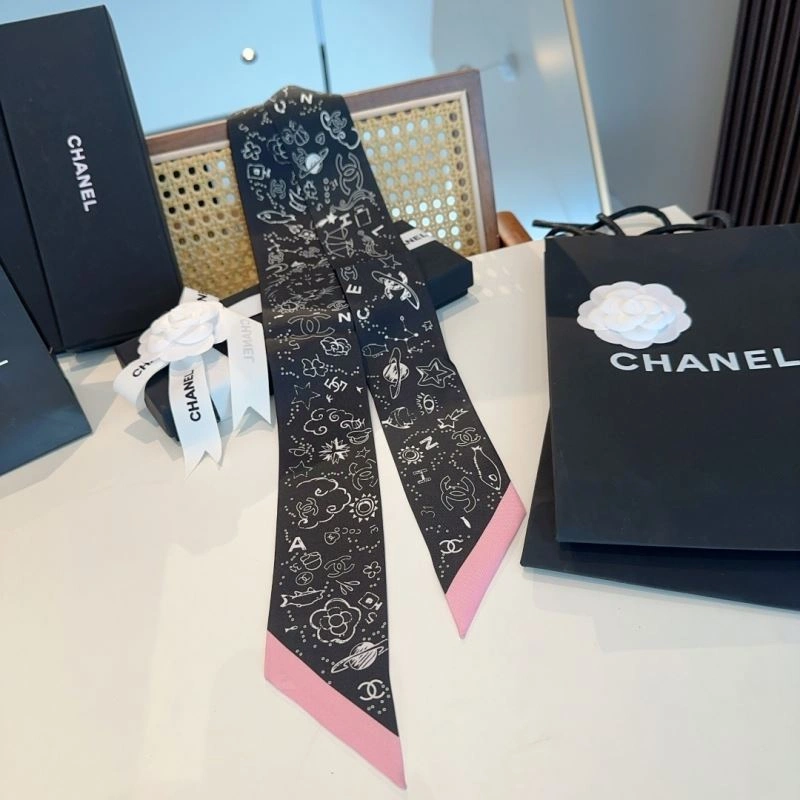 Chanel Silk Unisex 272449