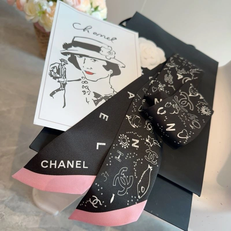 Chanel Silk Unisex 272449