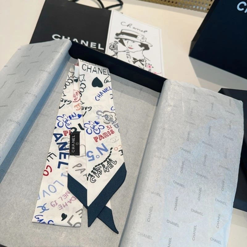 Chanel Silk Effortless 272448