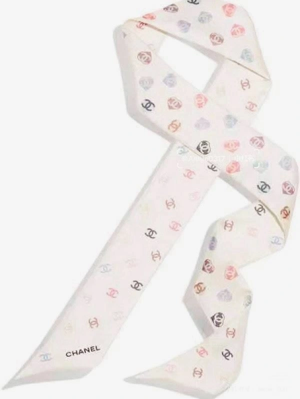 Chanel Silk Unisex 272434