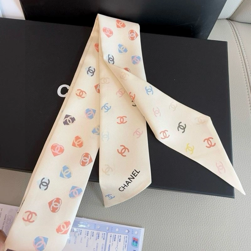 Chanel Silk Unisex 272434