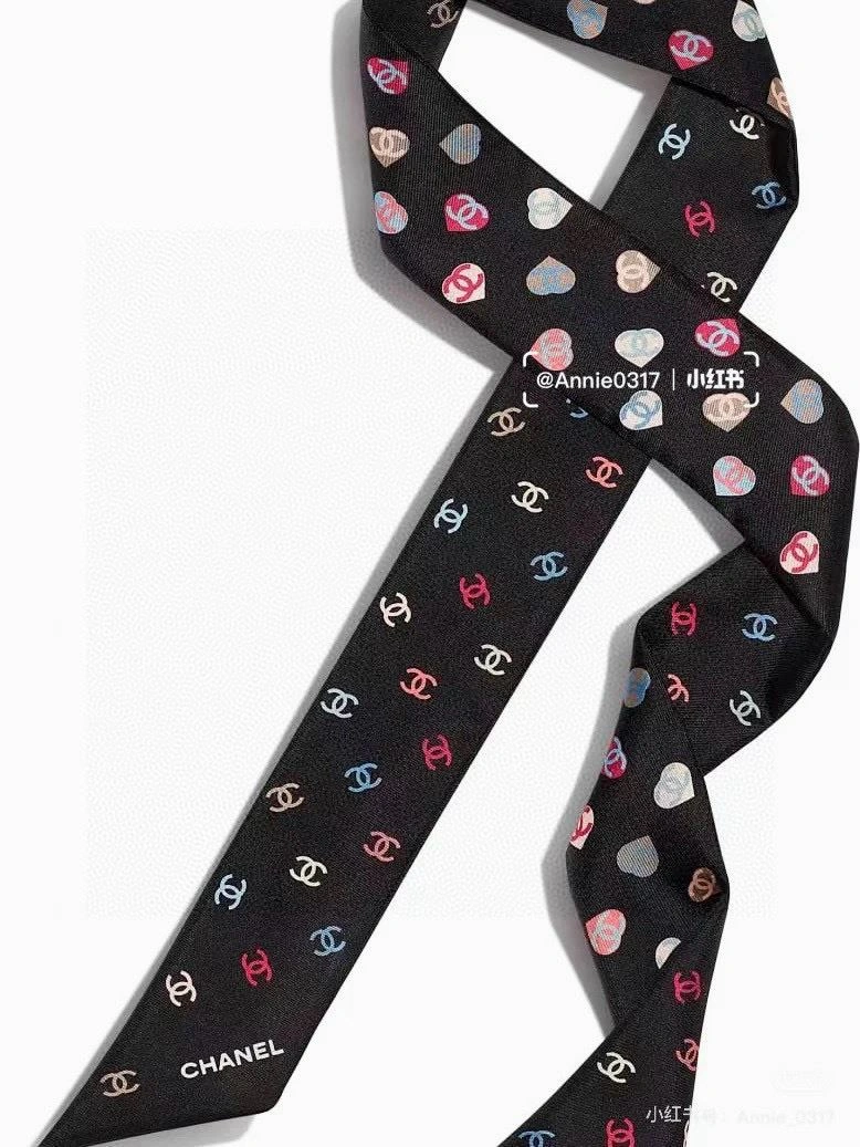 Chanel Silk Vibrant 272435