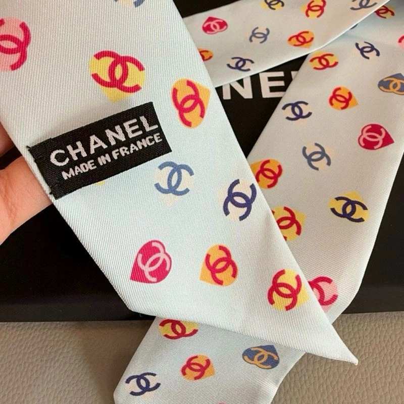 Original Chanel Silk 272424