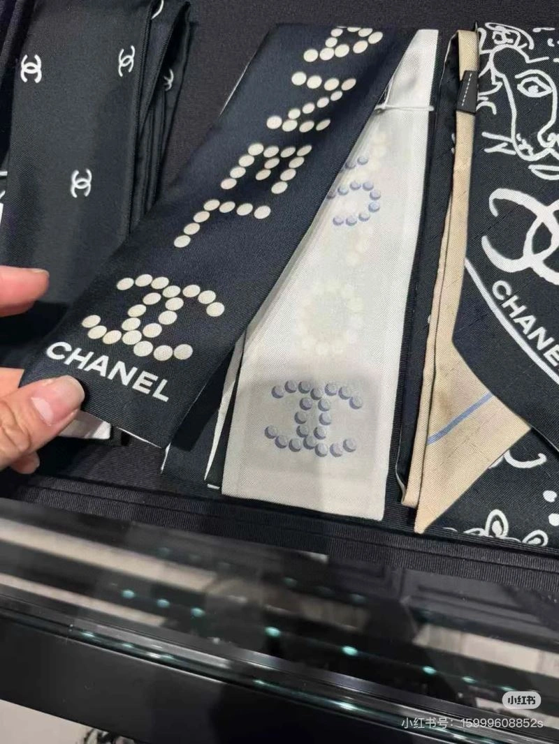 ZipUp Chanel Silk 272430