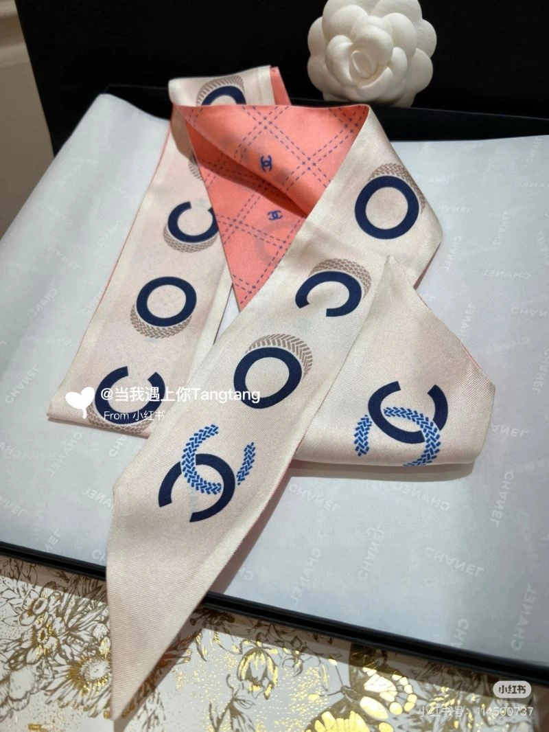 Seasonal Chanel Silk 272427