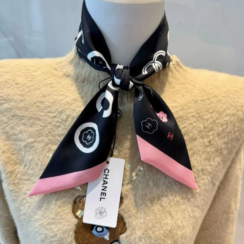 UrbanChic Chanel Silk 272412
