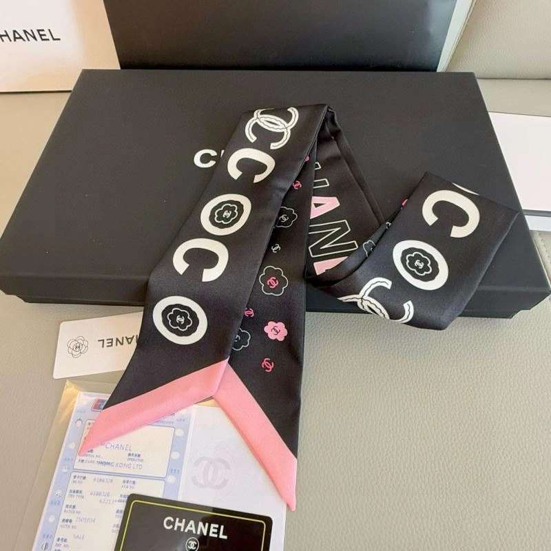 UrbanChic Chanel Silk 272412