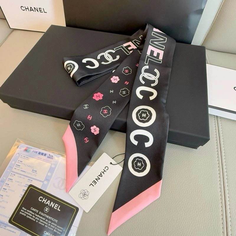UrbanChic Chanel Silk 272412