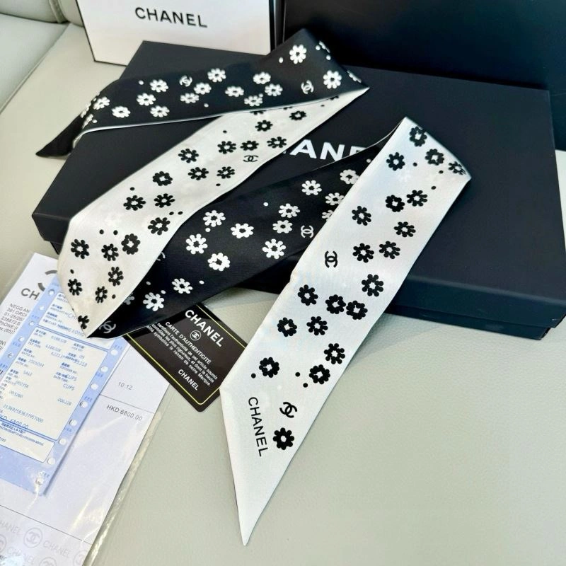 FreshLook Chanel Silk 272386