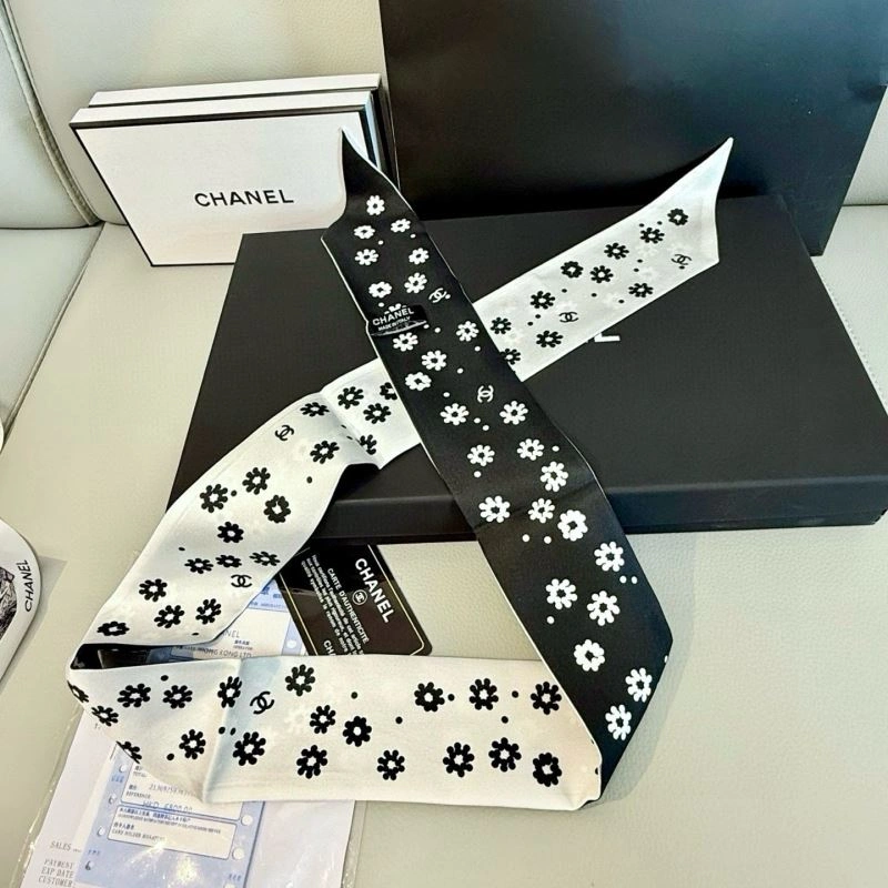FreshLook Chanel Silk 272386