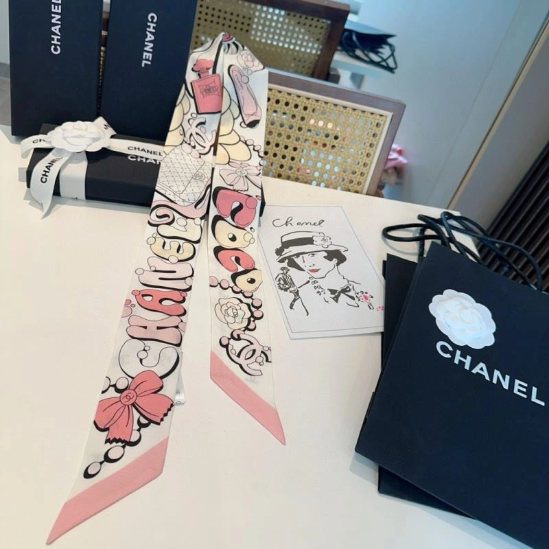 Chanel Silk Unique 272401