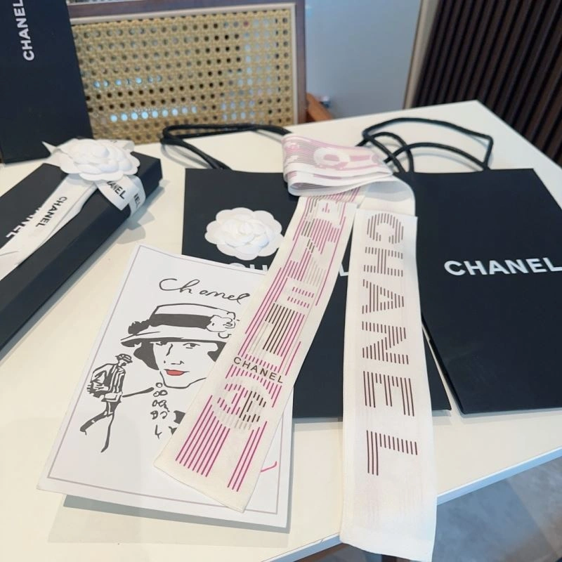 Chanel Silk EasyCare 272376
