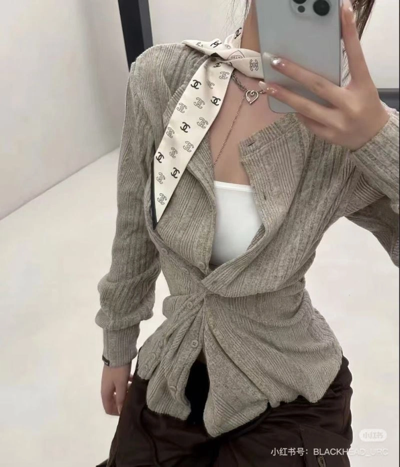 Chanel Silk TechFriendly 273058