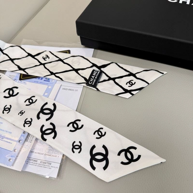 Chanel Silk Unique 273044