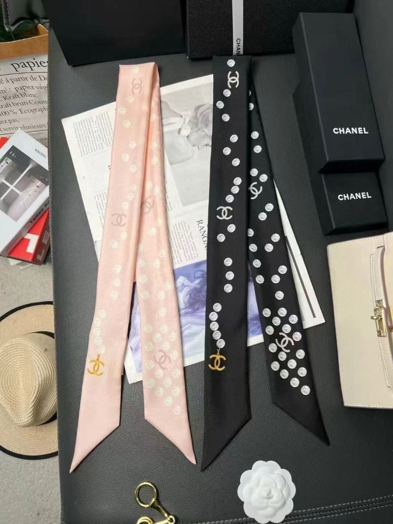 Chanel Silk ModernLook 273035