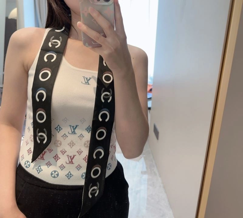 Chanel Silk Breathable 273034