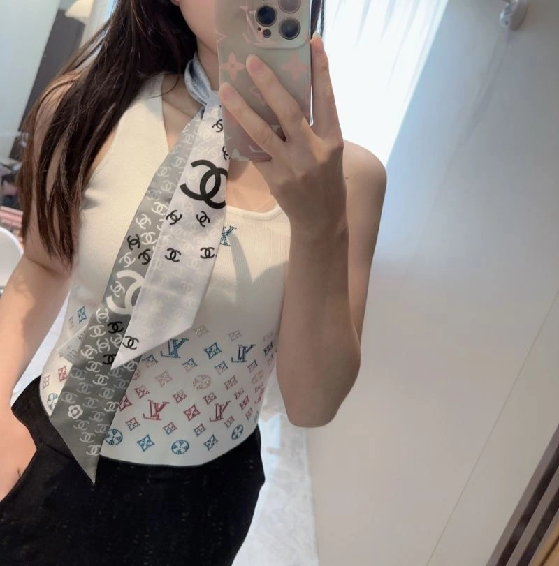 Chanel Silk Colorful 273049