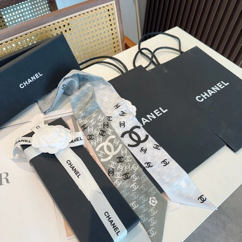 Chanel Silk Colorful 273049