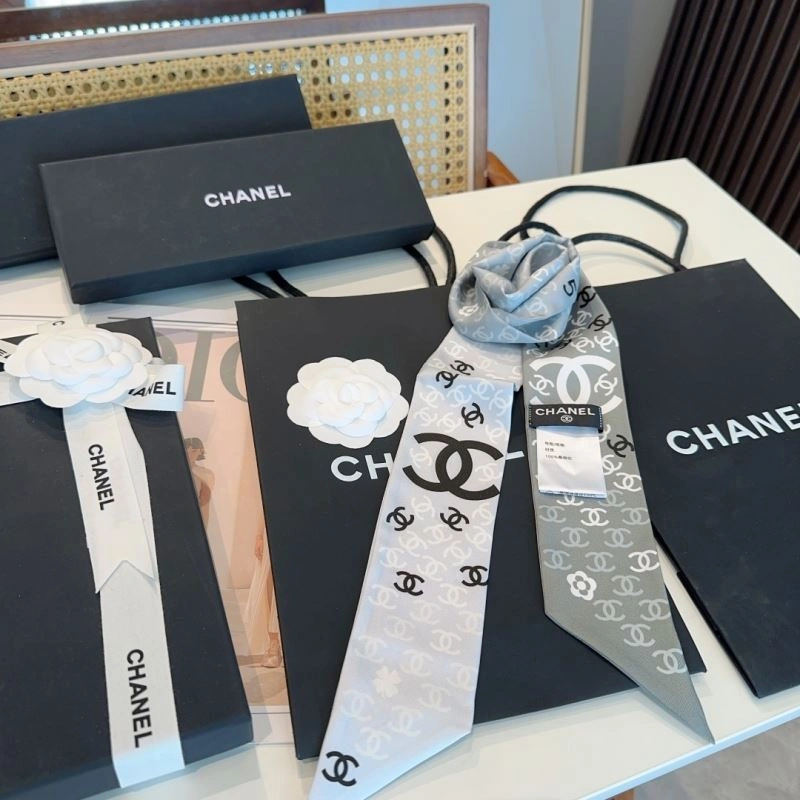 Chanel Silk Colorful 273049