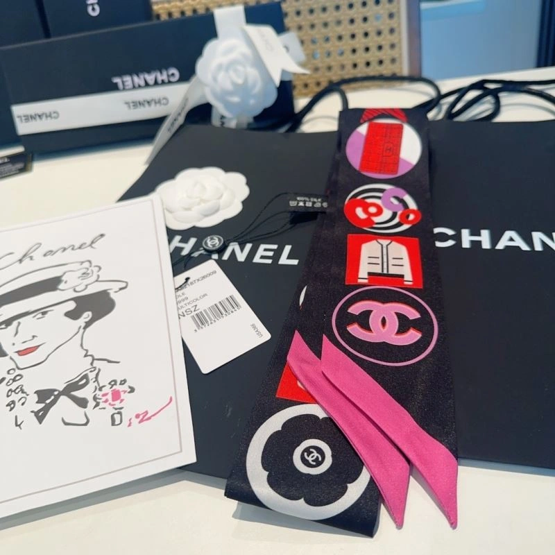 FashionForward Chanel Silk 273030