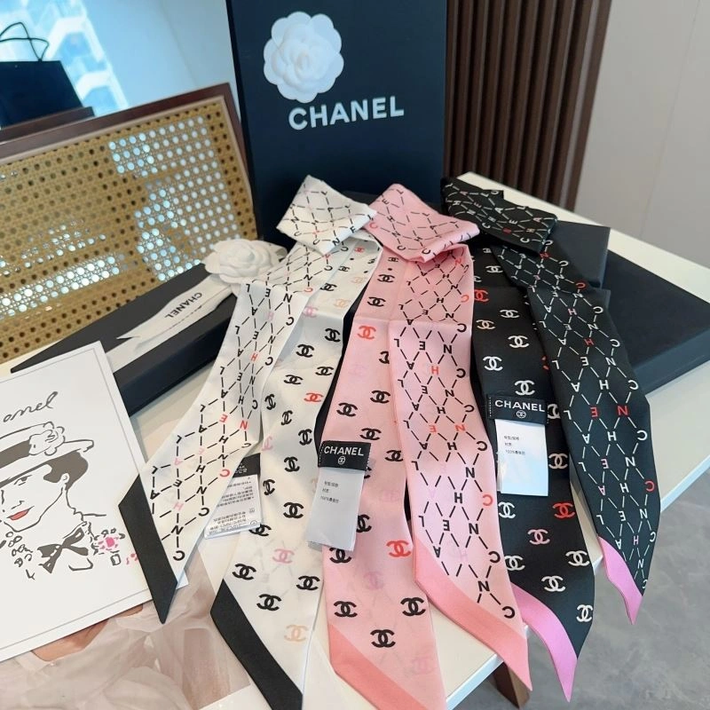 Chanel Silk Bold 273052