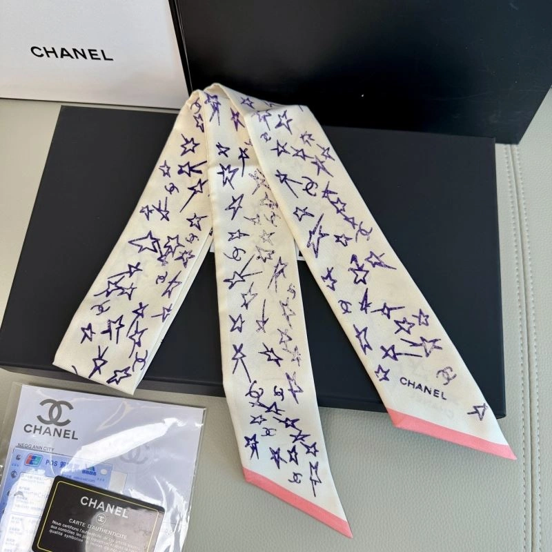 Effortless Chanel Silk 273020