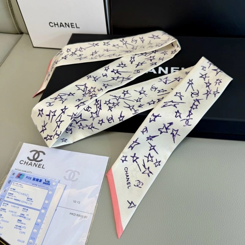 Effortless Chanel Silk 273020