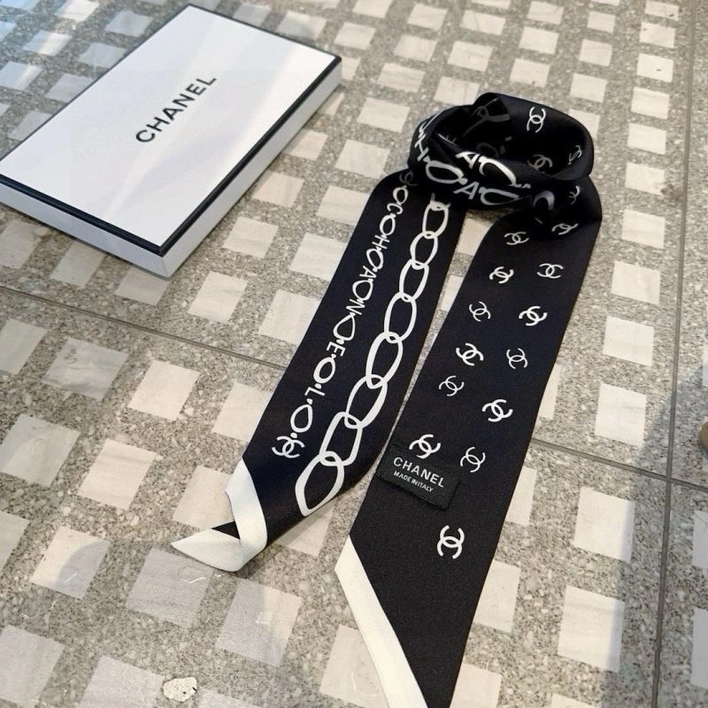 Chanel Silk Refined 273018