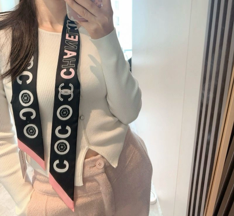 Chanel Silk Effortless 272993
