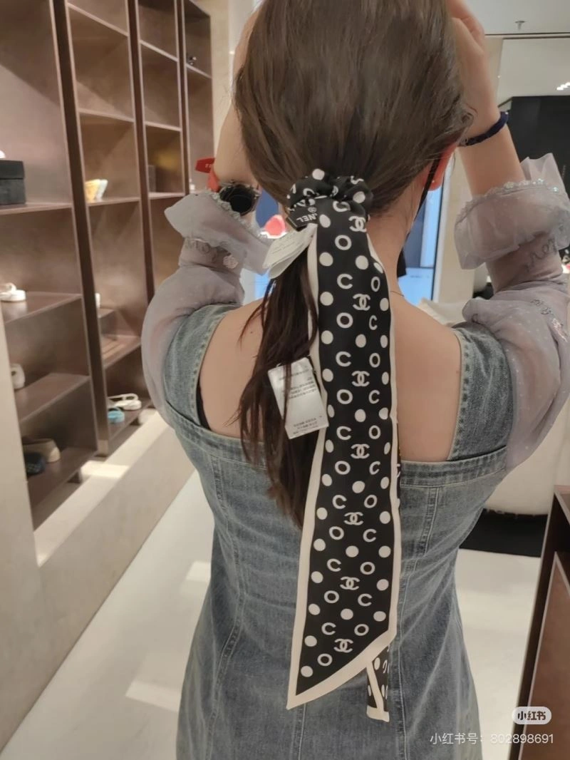 Attractive Chanel Silk 272985