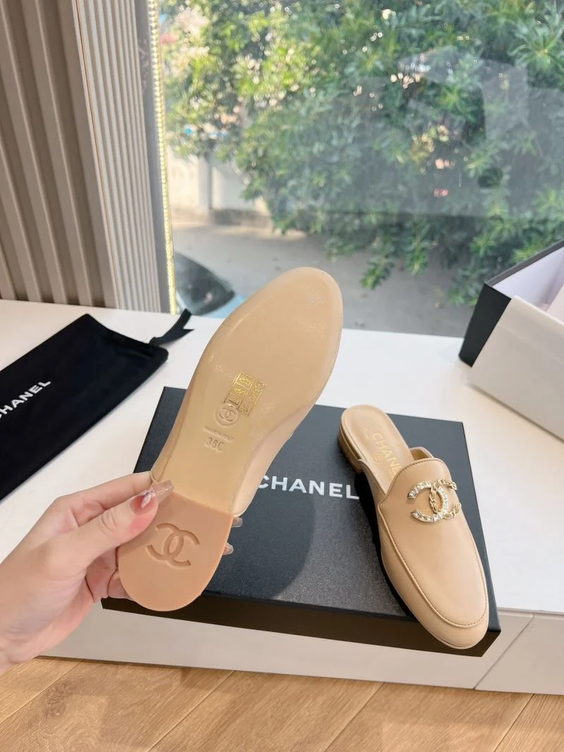 Chanel Slippers AllSeason 18456