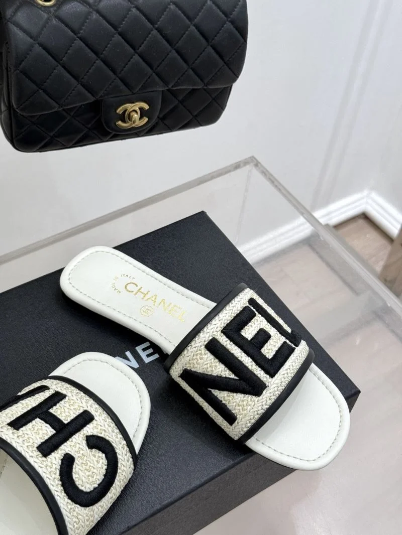 Neat Chanel Slippers 19872
