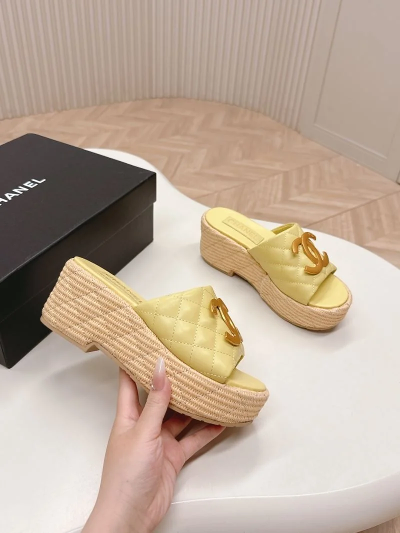 NewStyle Chanel Slippers 19875