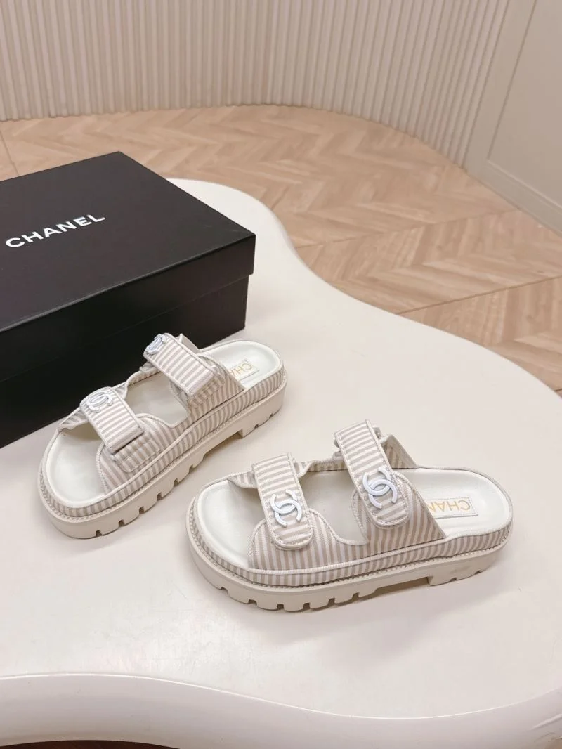 Chanel Slippers RelaxedFit 19867