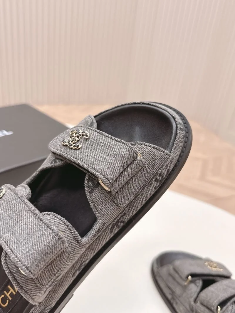 Durable Chanel Slippers 19854