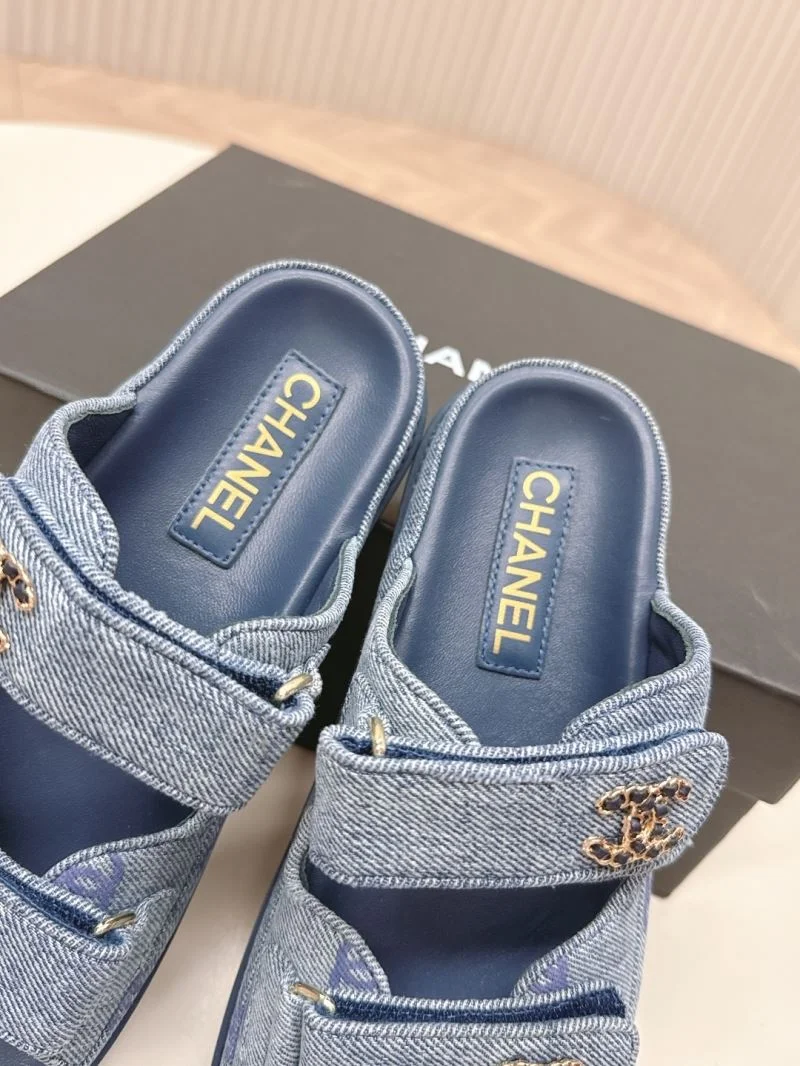 Functional Chanel Slippers 19853