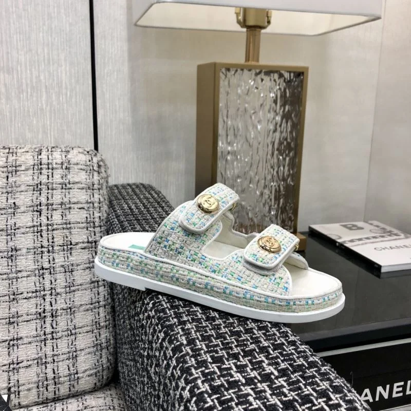 Chanel Slippers ComfortFit 19842