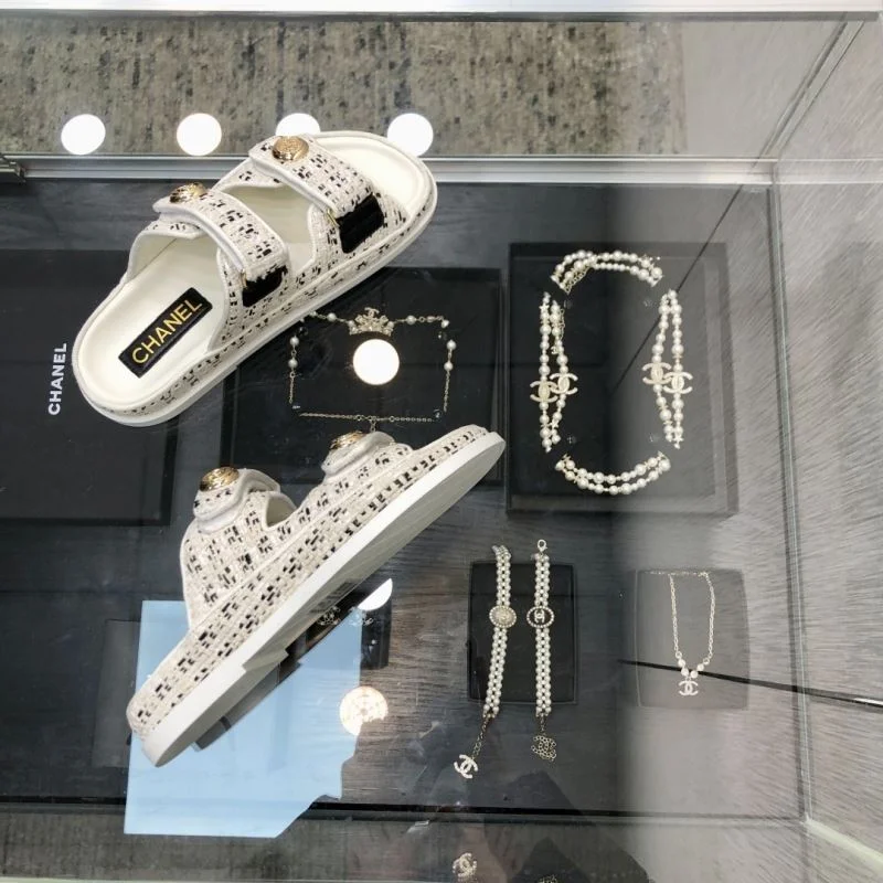 Chanel Slippers Affordable 19838