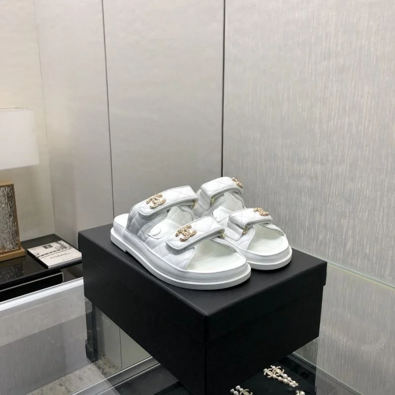 Chanel Slippers Bold 19851