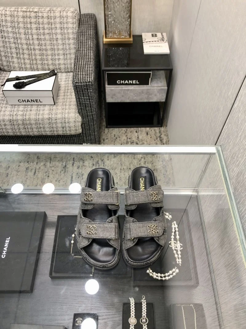Versatile Chanel Slippers 19827